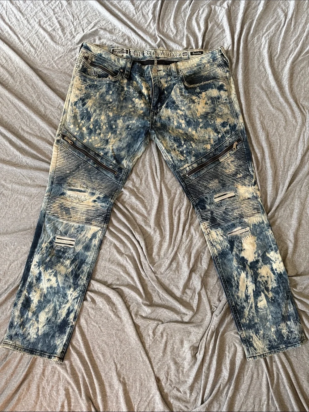 Rock Revival Men's Slim Straight Acid-Wash Jeans in Blue and Cream